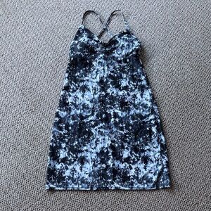 Athleta Fitted Black and White Patterned Dress w/ Built in Bra